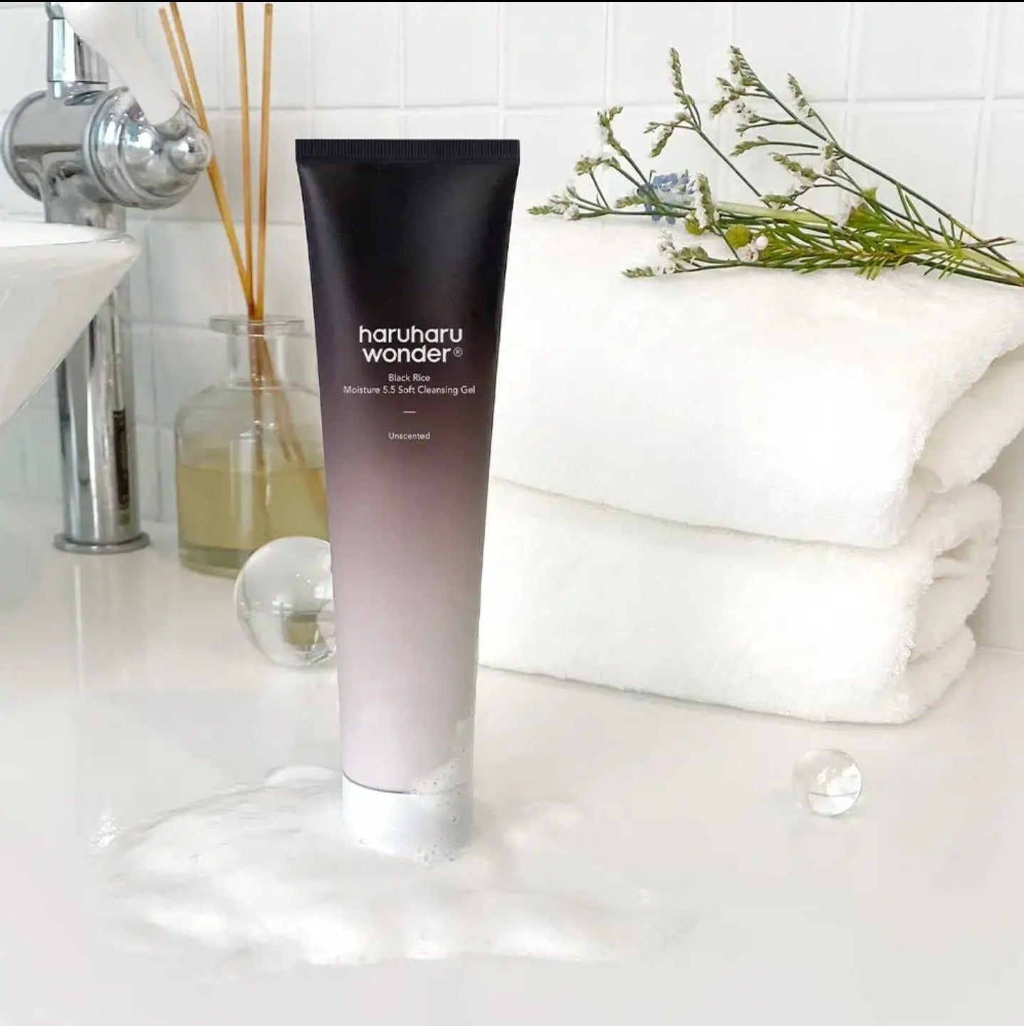 Haruharu Wonder Black Rice
Moisture 5.5 Soft Cleansing Gel 100 ml